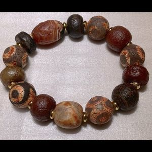 Tibetan dzi stretch bead bracelet with wood bead accents